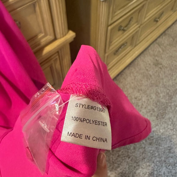 NWT JODIFL Hot Pink Shift Dress with Red Bows – Size Small - Picture 6 of 7